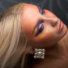 Model: Olga Vintaniuc, Make-up: Andrada Arnautu, Hairstyle: Cornelia Divan